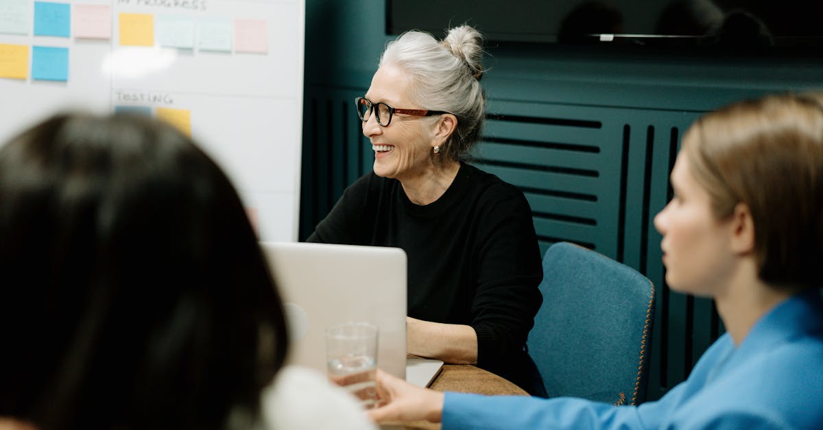 découvrez le mentorat, un processus inestimable favorisant le développement personnel et professionnel. apprenez comment bénéficier de l'expérience d'un mentor pour atteindre vos objectifs, surmonter des défis et enrichir votre parcours.