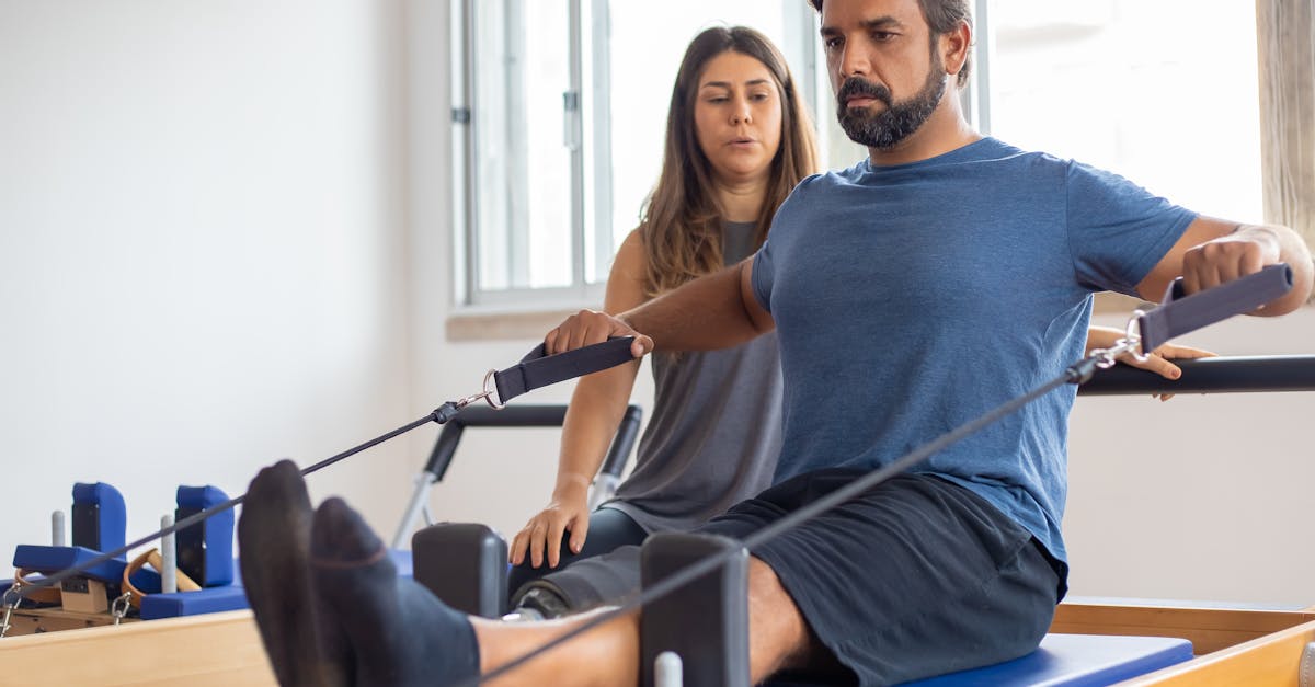 découvrez la réhabilitation orthoptique, une approche spécialisée pour améliorer la fonction visuelle et corriger les troubles oculomoteurs. nos experts vous accompagnent dans un parcours personnalisé alliant exercices visuels et techniques adaptées pour retrouver un confort visuel optimal.