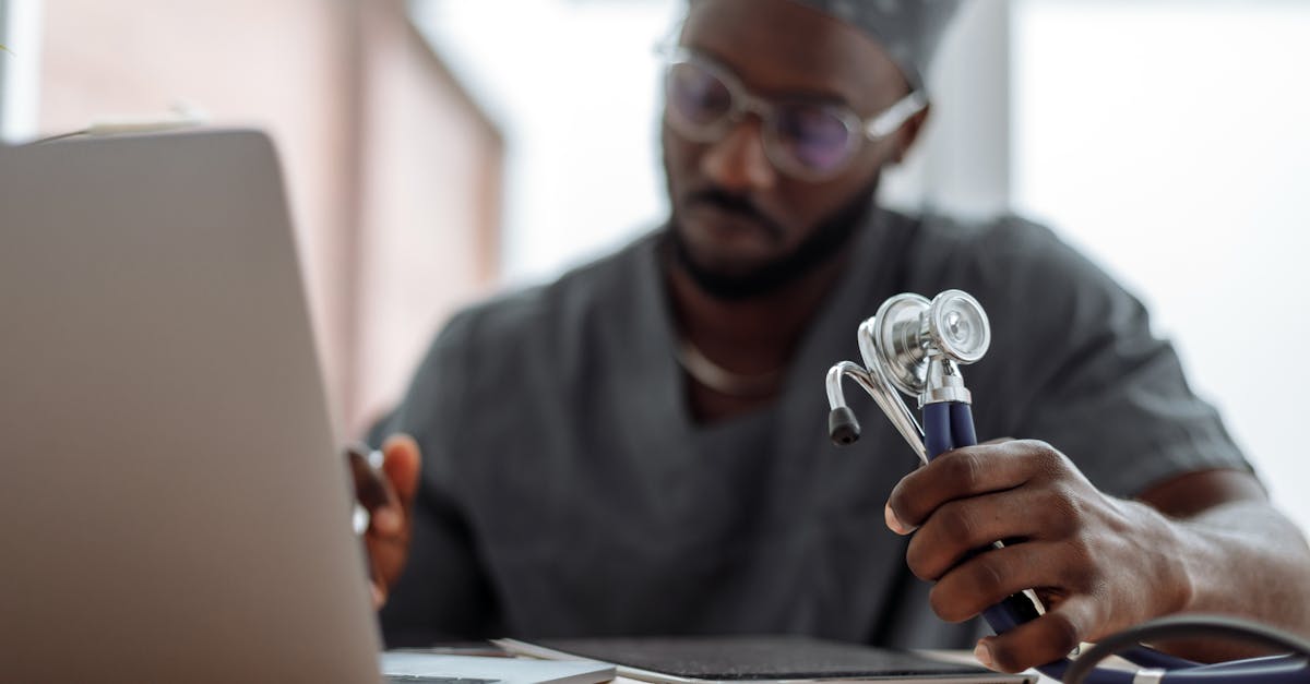 découvrez la télémédecine : une solution innovante qui permet d'accéder facilement à des soins médicaux à distance, d'améliorer le suivi des patients et de simplifier les consultations. profitez de la santé connectée pour un meilleur bien-être.