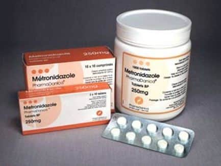 découvrez tout ce qu'il faut savoir sur le métronidazole : prescriptions, indications, contre-indications et effets secondaires. informez-vous sur ce médicament essentiel pour traiter certaines infections et son utilisation en toute sécurité.